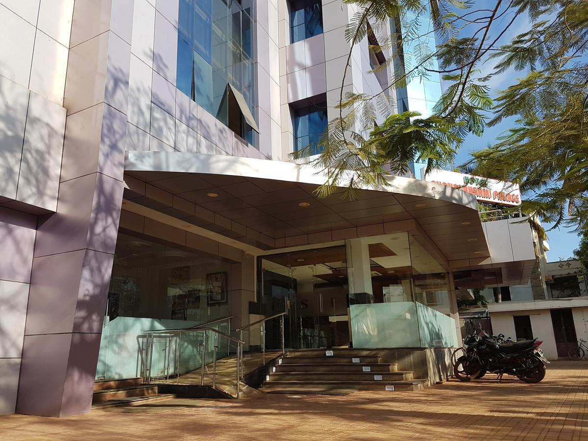 Hotel Subhalakshmi Palace Karaikudi Exterior foto